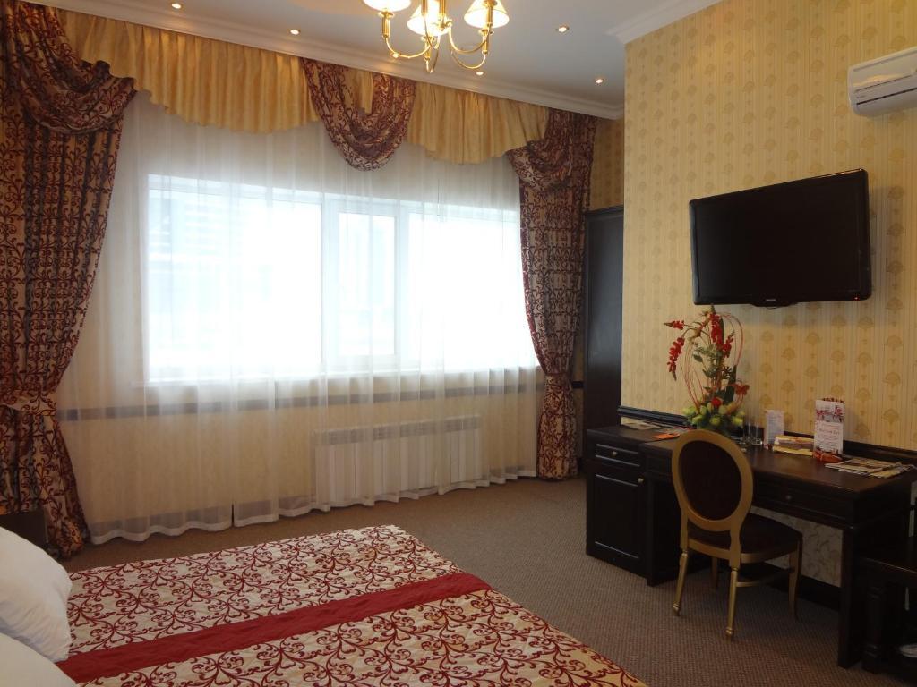 Отель Belon Lux 3*